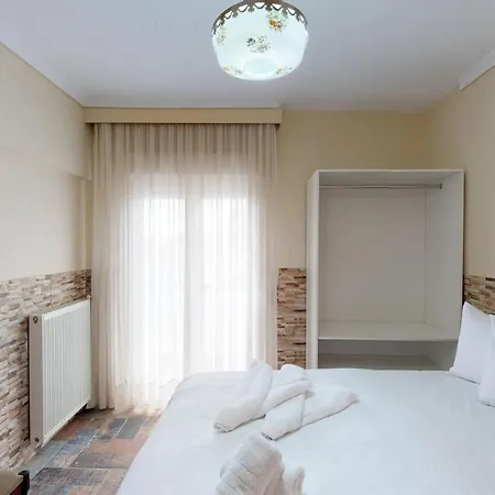 Jacuzzi Suites Thessaloniki Exterior photo